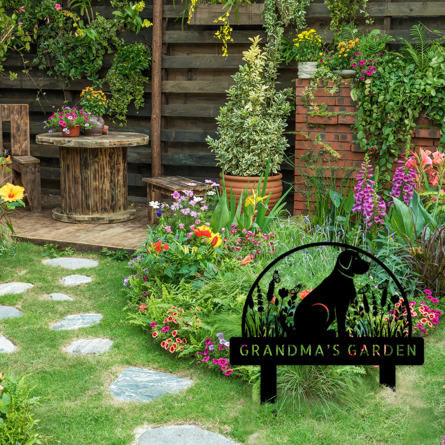 Personalized Dog Garden Stake – Custom Metal Yard Decor for Dog Lovers